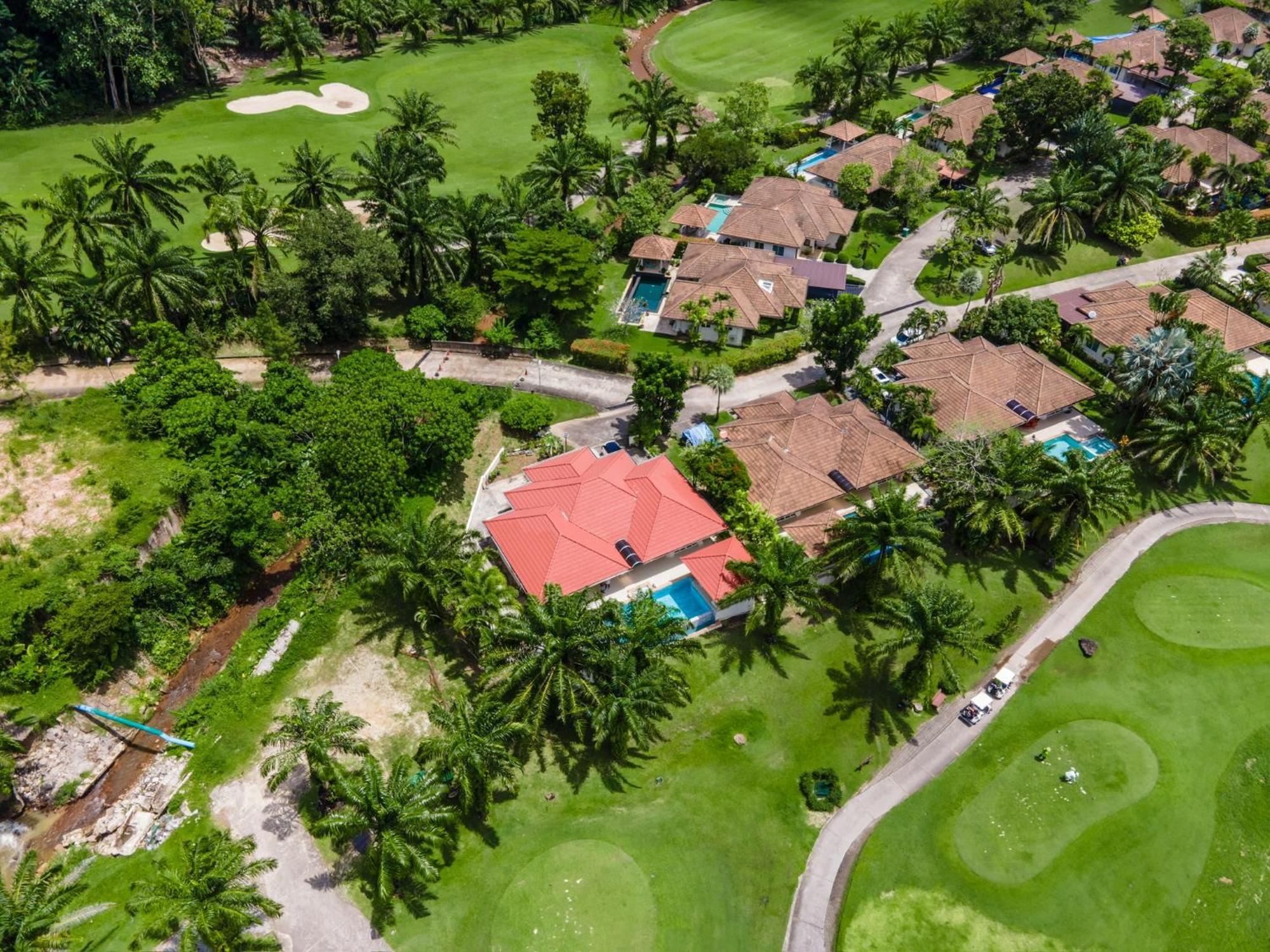 Coco Golf Villa Kathu Exterior photo